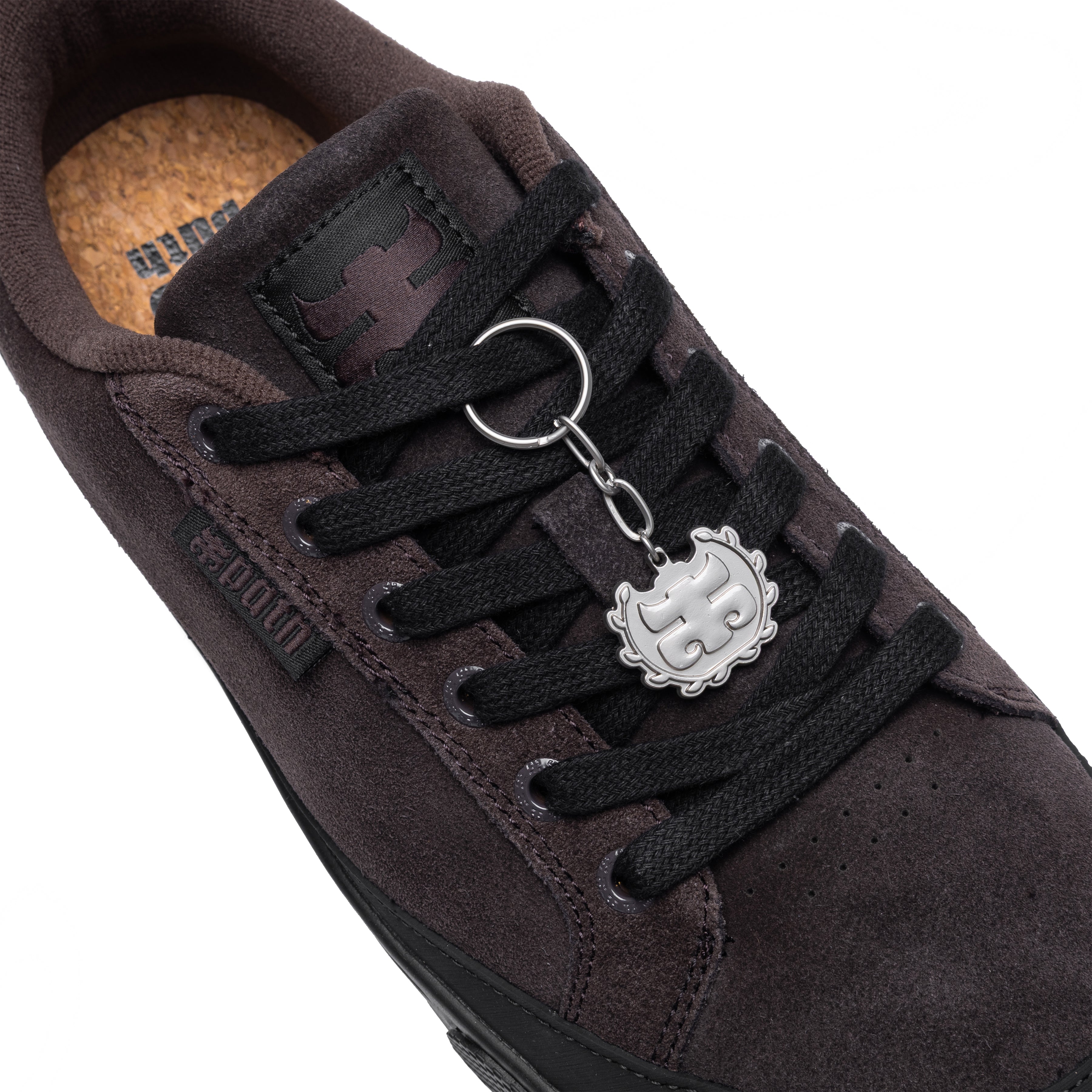 TAYLOR - BROWN SUEDE