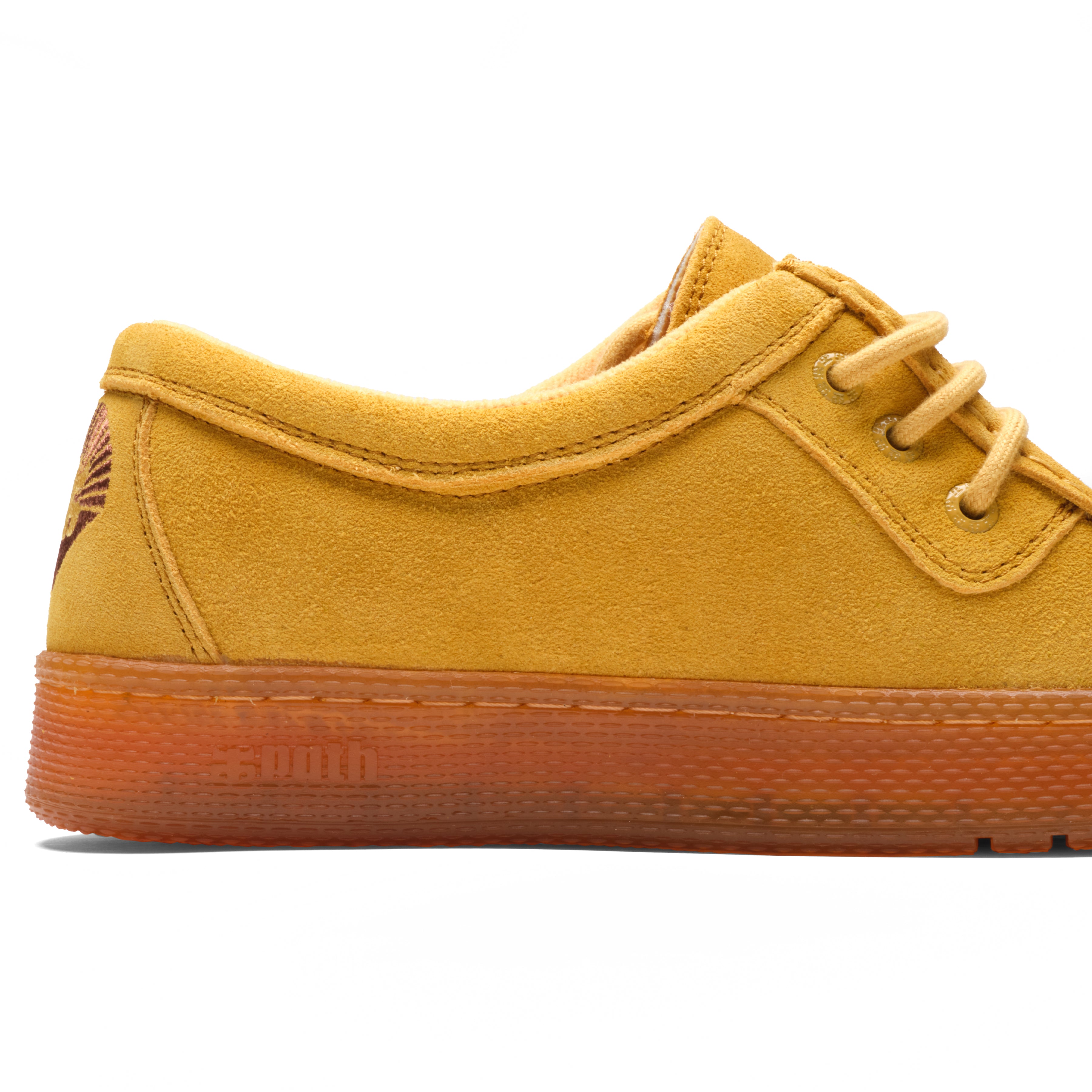 CATS LOW - BUTTERY WHEAT SUEDE – IPATH