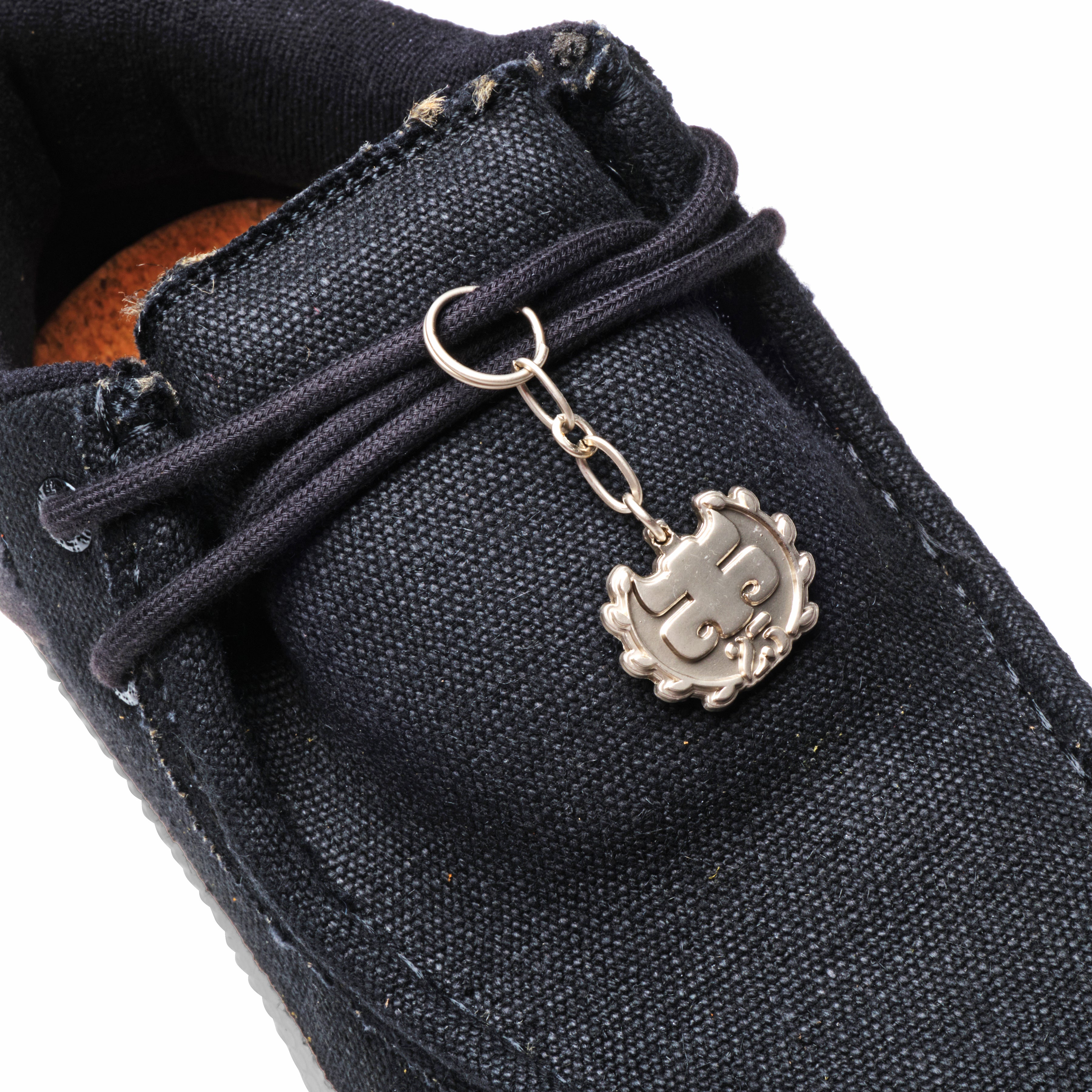 CATS - BLACK RAW EDGE HEMP